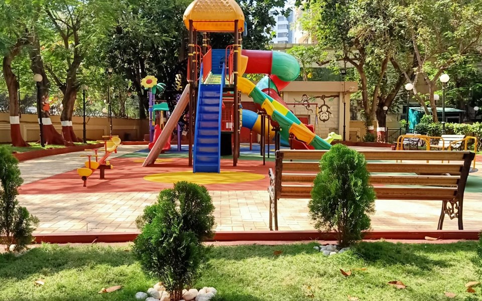 Garden - Green Acres, Andheri West