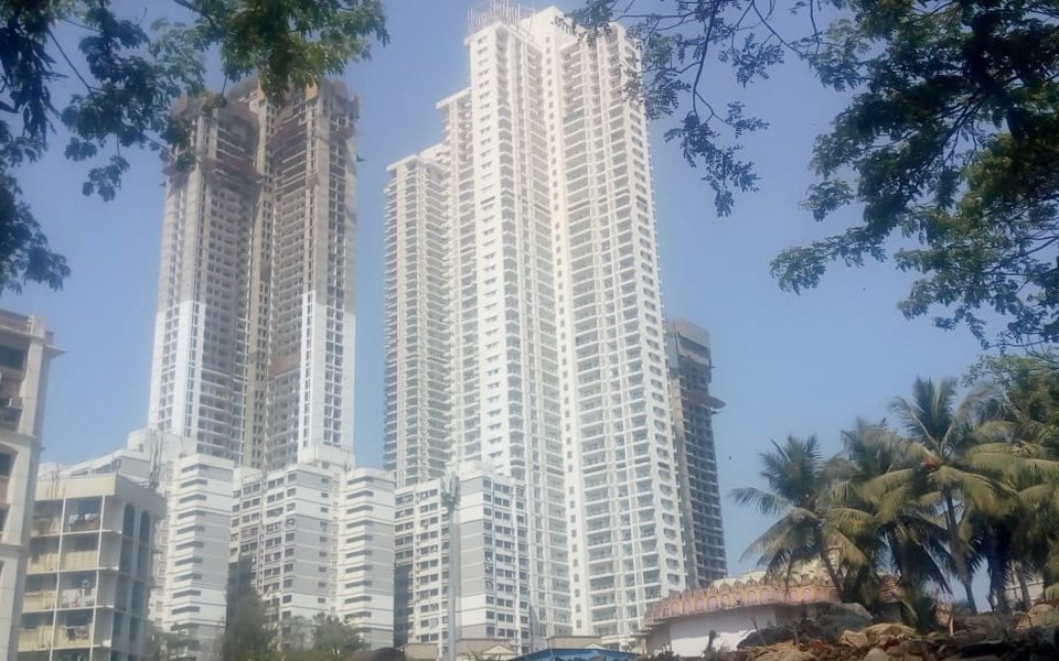 Building - Omkar Altamonte, Malad East