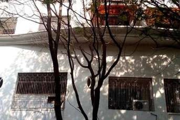 Flat on rent in Prem Ghar, Bandra West