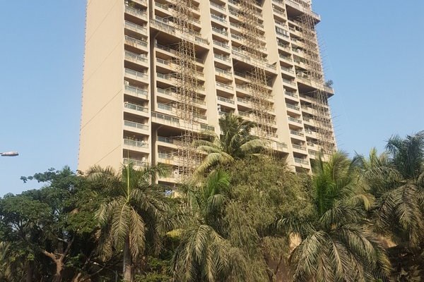 Flat for sale in Oberoi Sky Garden, Andheri West