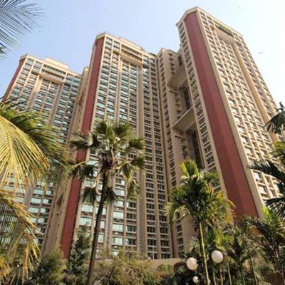 Flat for sale in Oberoi Gardens, Kandivali East