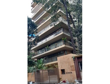 Oberoi Crest, Khar West