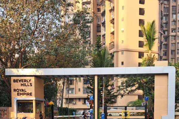 Flat for sale in Royal Empire, Andheri West