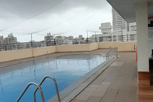 Flat on rent in Renaissance, Andheri West