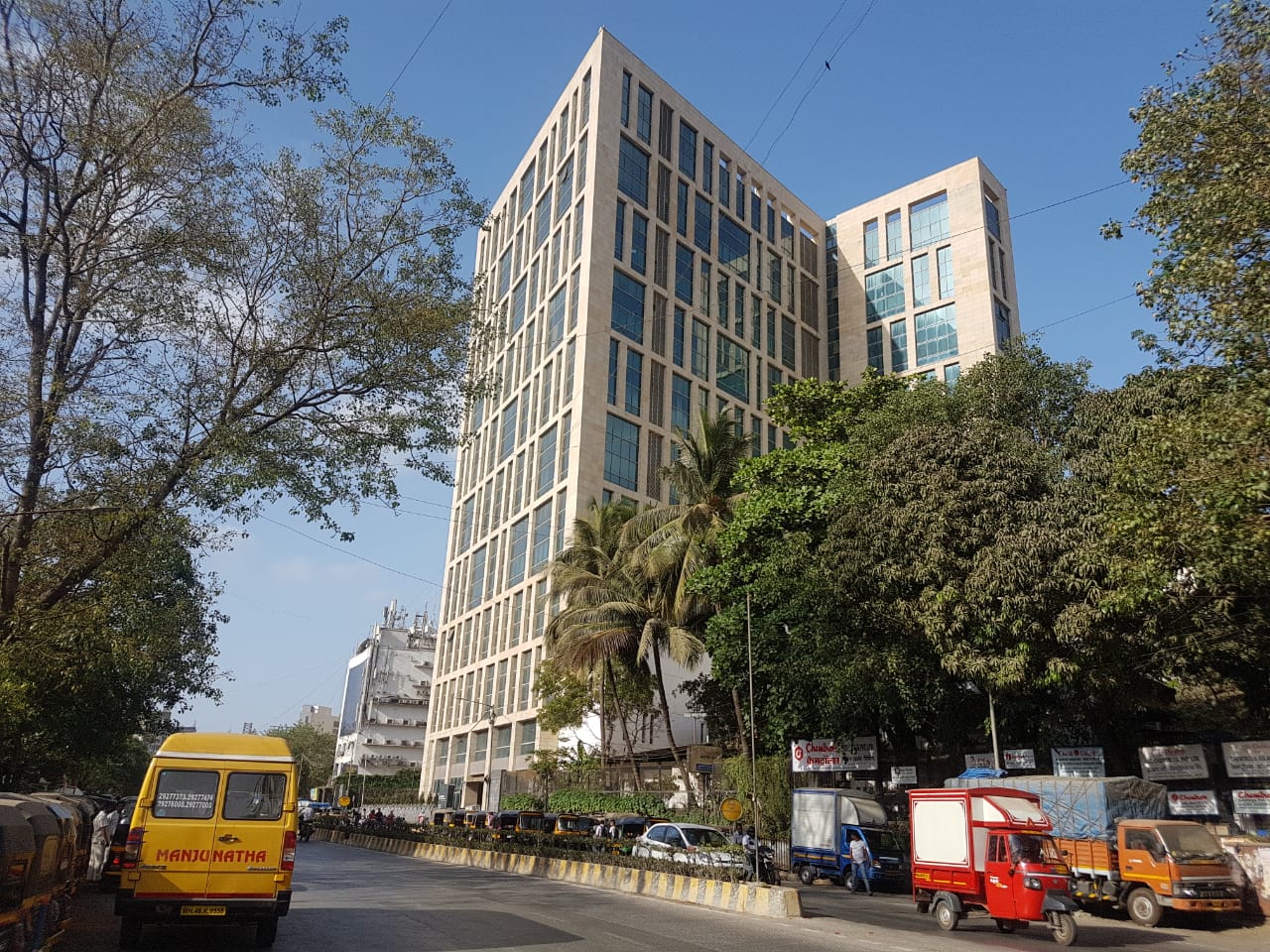 Building - Lodha Supremus, Powai