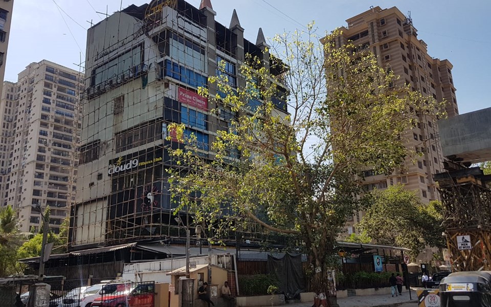 Royal Plaza, Andheri West