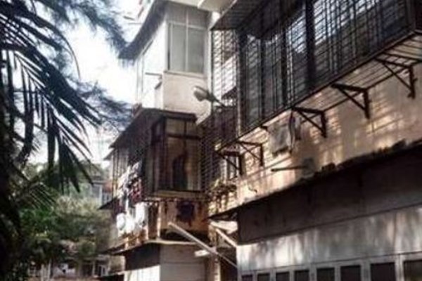 Flat for sale in Neet & Geet CHS, Santacruz West
