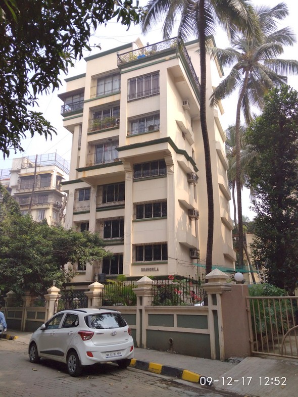 Flat on rent in Shangrila Apartment, Bandra West