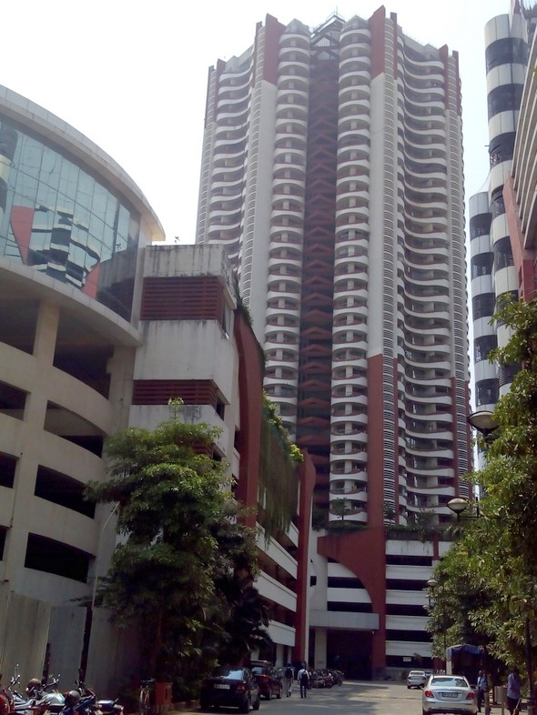 Flat for sale in Marathon Era, Lower Parel