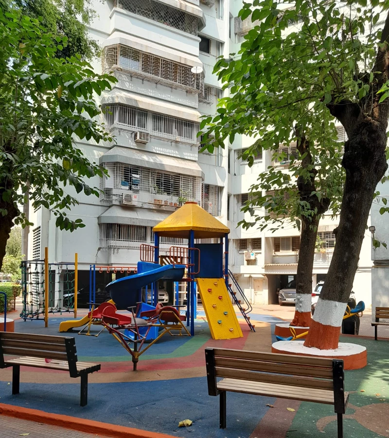 1 - Tarapore Garden, Andheri West