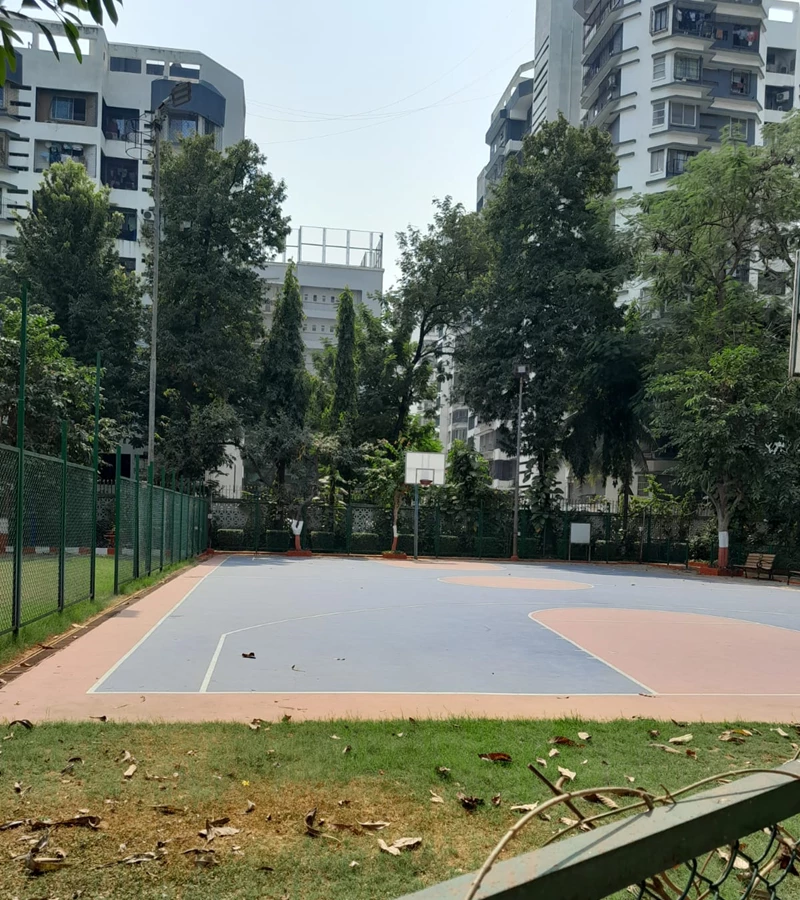 4 - Tarapore Garden, Andheri West