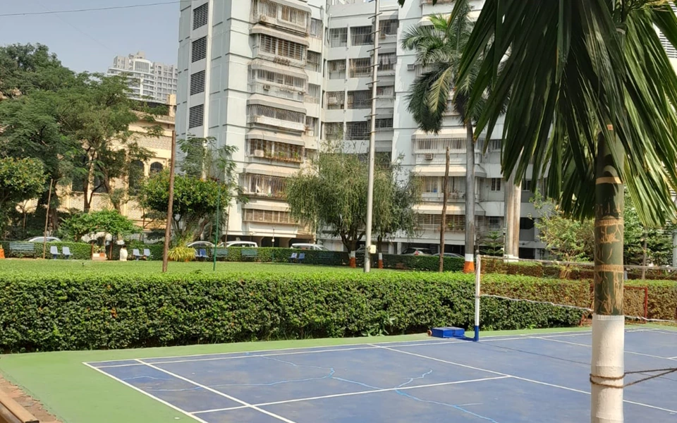 6 - Tarapore Gardens, Andheri West
