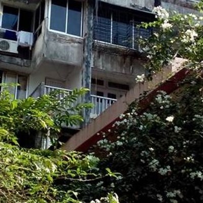 Flat on rent in Suvarna Apartment, Santacruz West