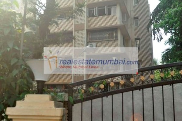 Flat on rent in Peridot, Bandra West