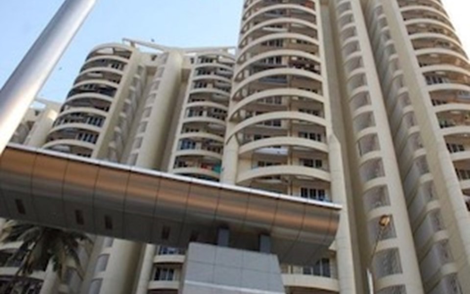 Building - Anmol Towers, Goregaon West