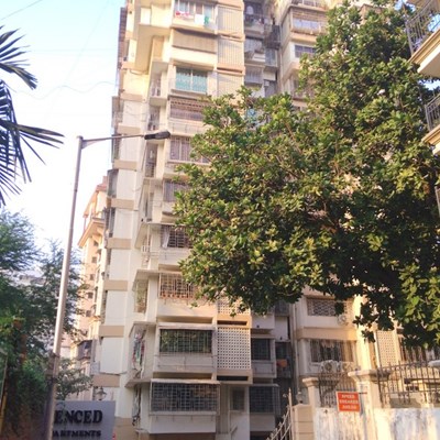 Flat on rent in Cenced, Bandra West