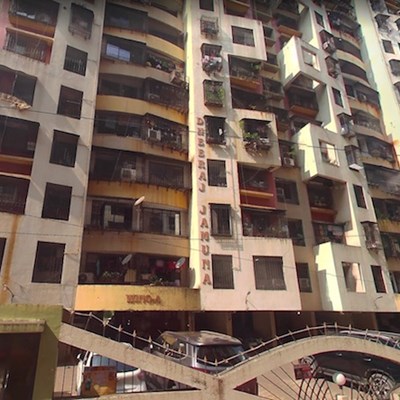 Flat on rent in Dheeraj Jamuna CHS, Malad West