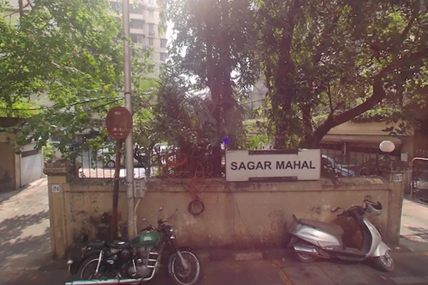 Flat for sale in Sagar Mahal, Walkeshwar