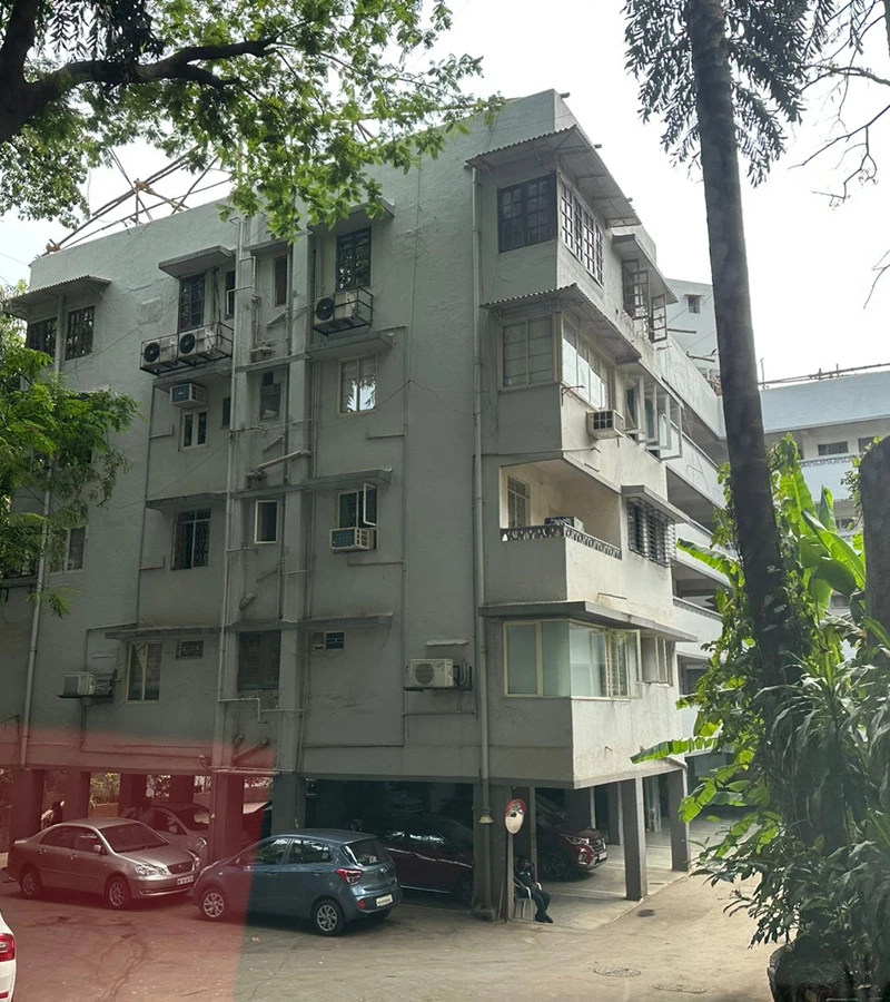 3 - Metropolitan, Bandra West