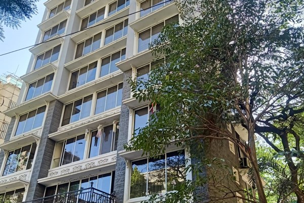 Flat for sale in Fairmont, Khar West