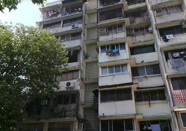 2 BHK Flat on Rent in Bandra West - Highland Court