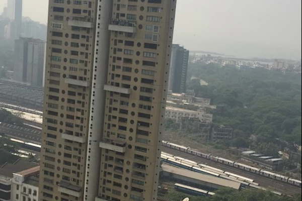 Flat on rent in Belvedere Court, Mahalaxmi