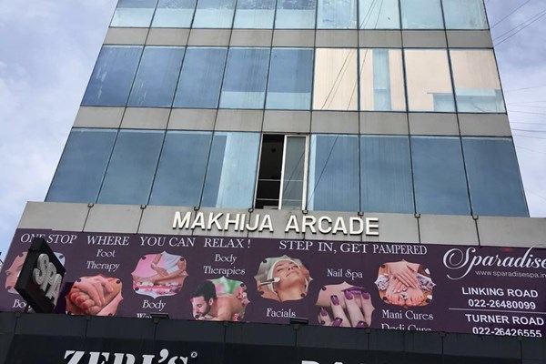 Office for sale in Makhija Arcade, Bandra West