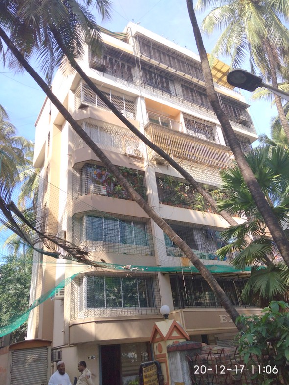 Flat / Apartment on Rent / Lease / Sale in Excella, Bandra West, St