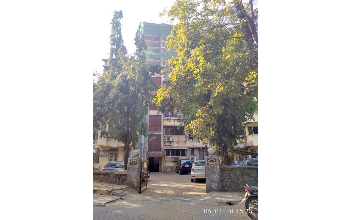 Maya Mahal, Khar West Flats Apartments on Rent, Sale & Lease