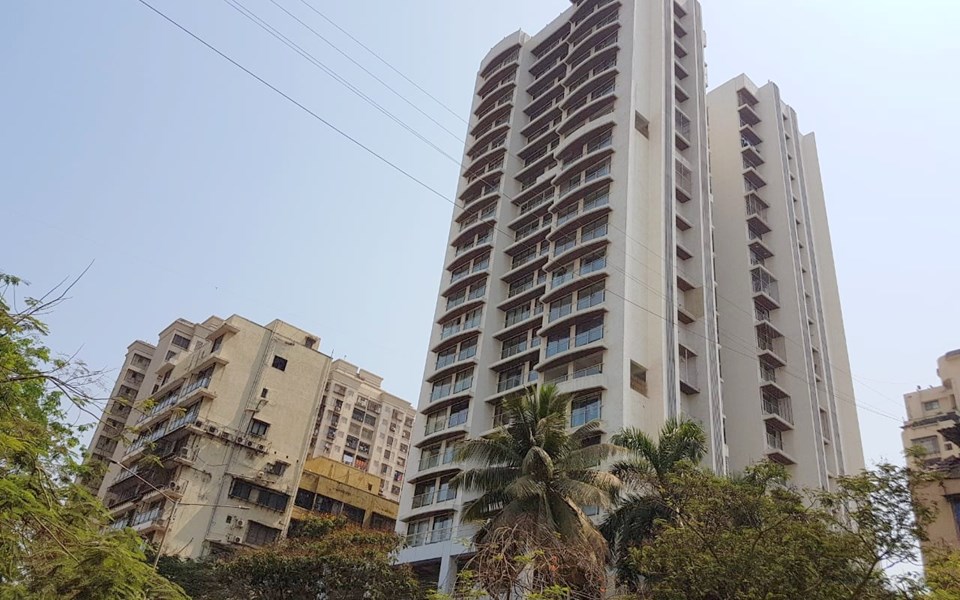 Building - Dlh Sorrento, Andheri West