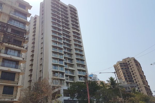 Flat on rent in Dlh Sorrento, Andheri West