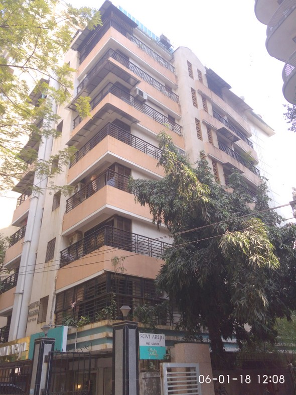 2 BHK Flats for Sale in Bhavya Palace, Khar West