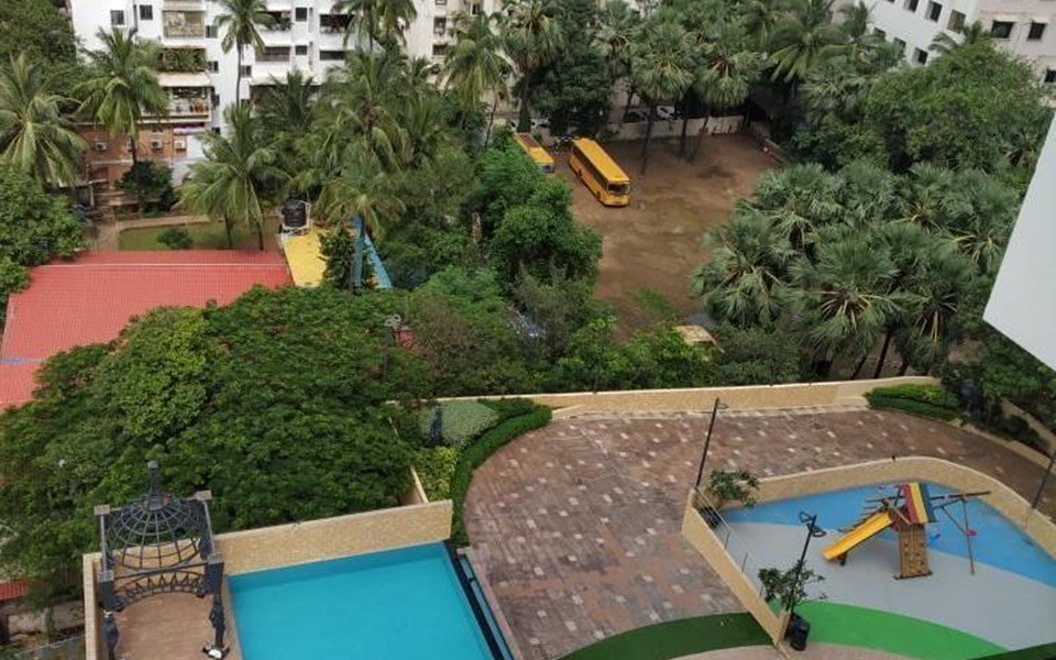 Swimming Pool - Kanakia Hollywood, Andheri West