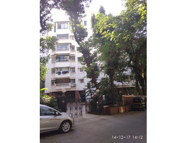 Apsara Cosmopolitan, Bandra West