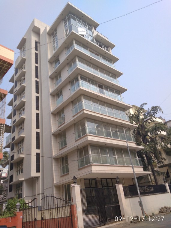 4 BHK Flats for Sale in Santa Rita, Bandra West