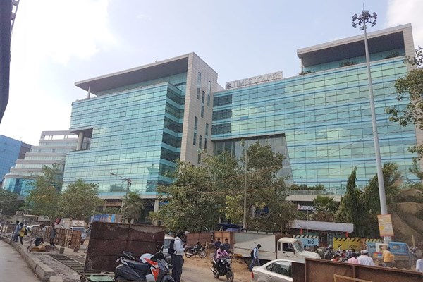 Office on rent in Times Square, Andheri East