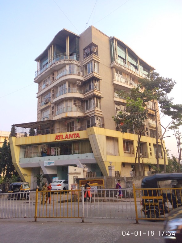 2 BHK Flats for Sale in Atlanta, Khar West