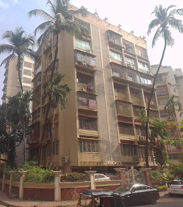 5 BHK Flat on Rent in Khar West - Kiran
