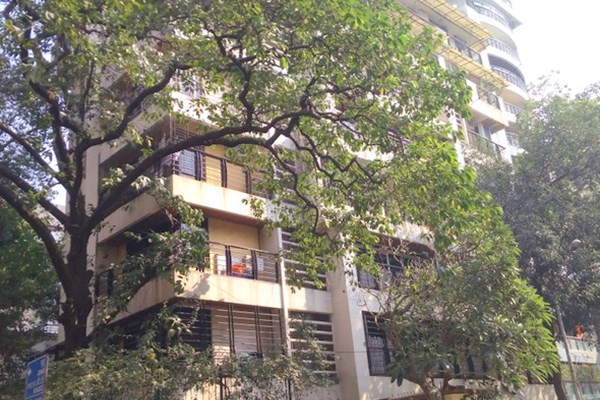 Flat on rent in Shubh Laxmi, Khar West