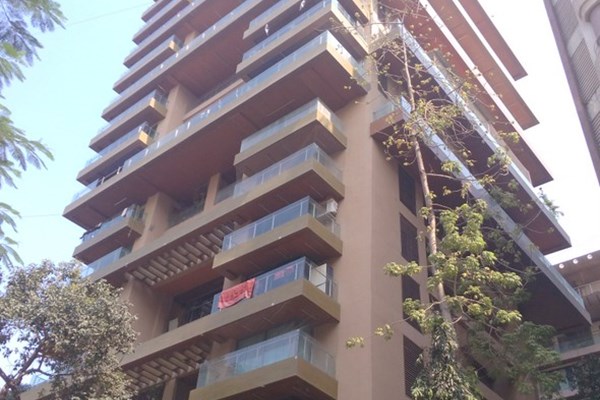 Flat on rent in XVI Avenue, Khar West