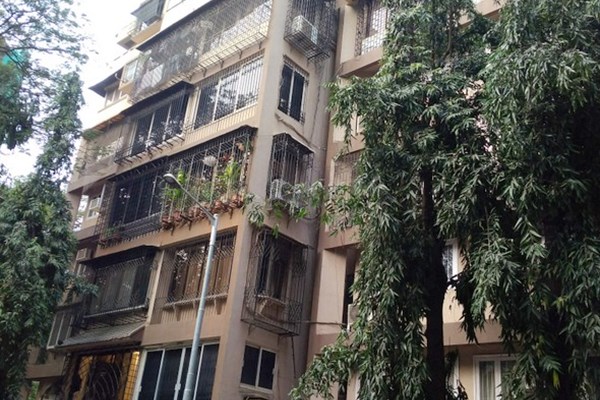 Flat for sale in Leela Kunj, Khar West
