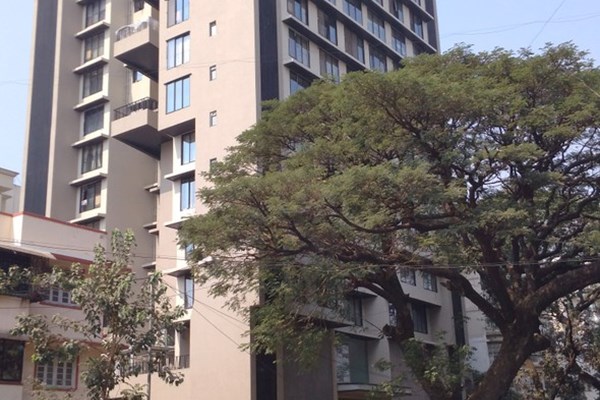 Flat on rent in Valencia, Santacruz West