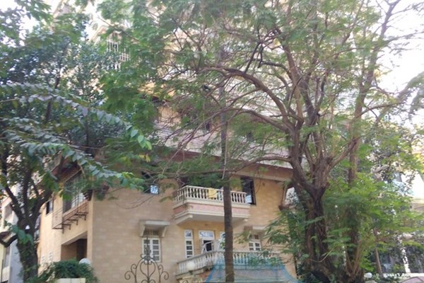 Flat for sale in Ayesha Manor, Bandra West
