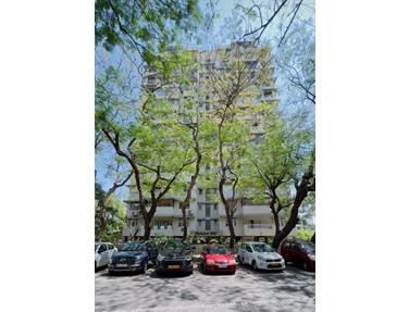 1 - Balmoral Hall, Bandra West