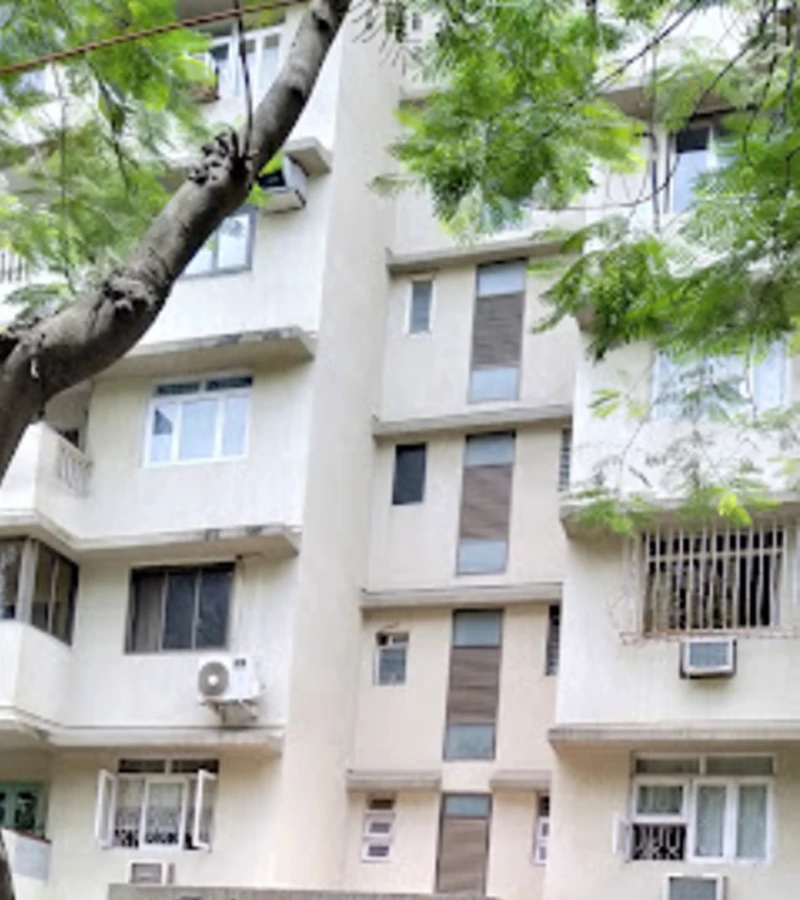 3 - Balmoral Hall, Bandra West