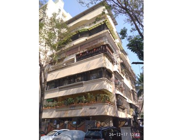 Navratan, Bandra West
