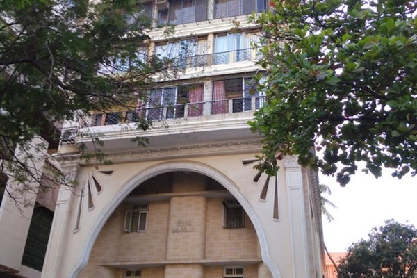 Flat for sale in Neel Mahal, Bandra West