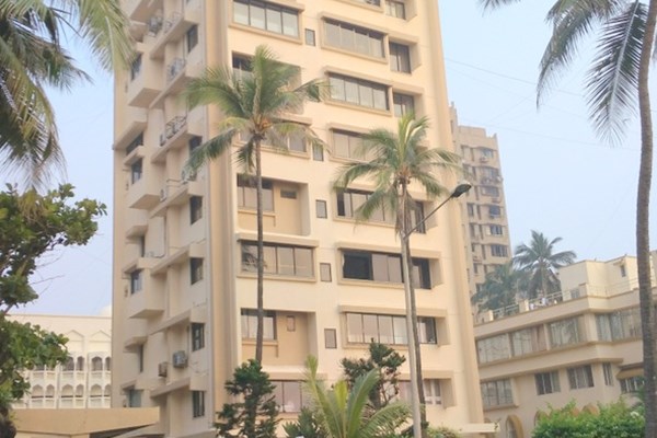Flat on rent in Windermere, Bandra West
