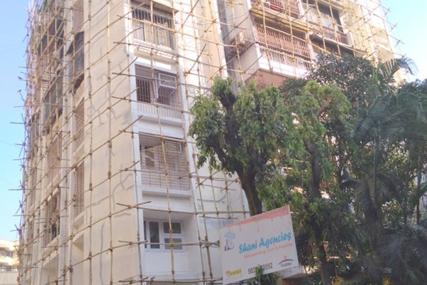 Flat on rent in Louisiana Apartments, Santacruz West