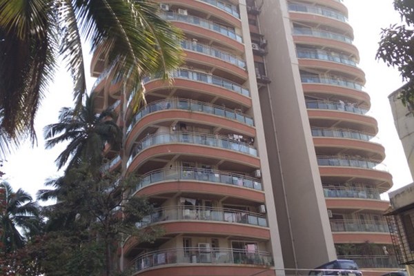 Flat for sale in Tapovan, Santacruz West